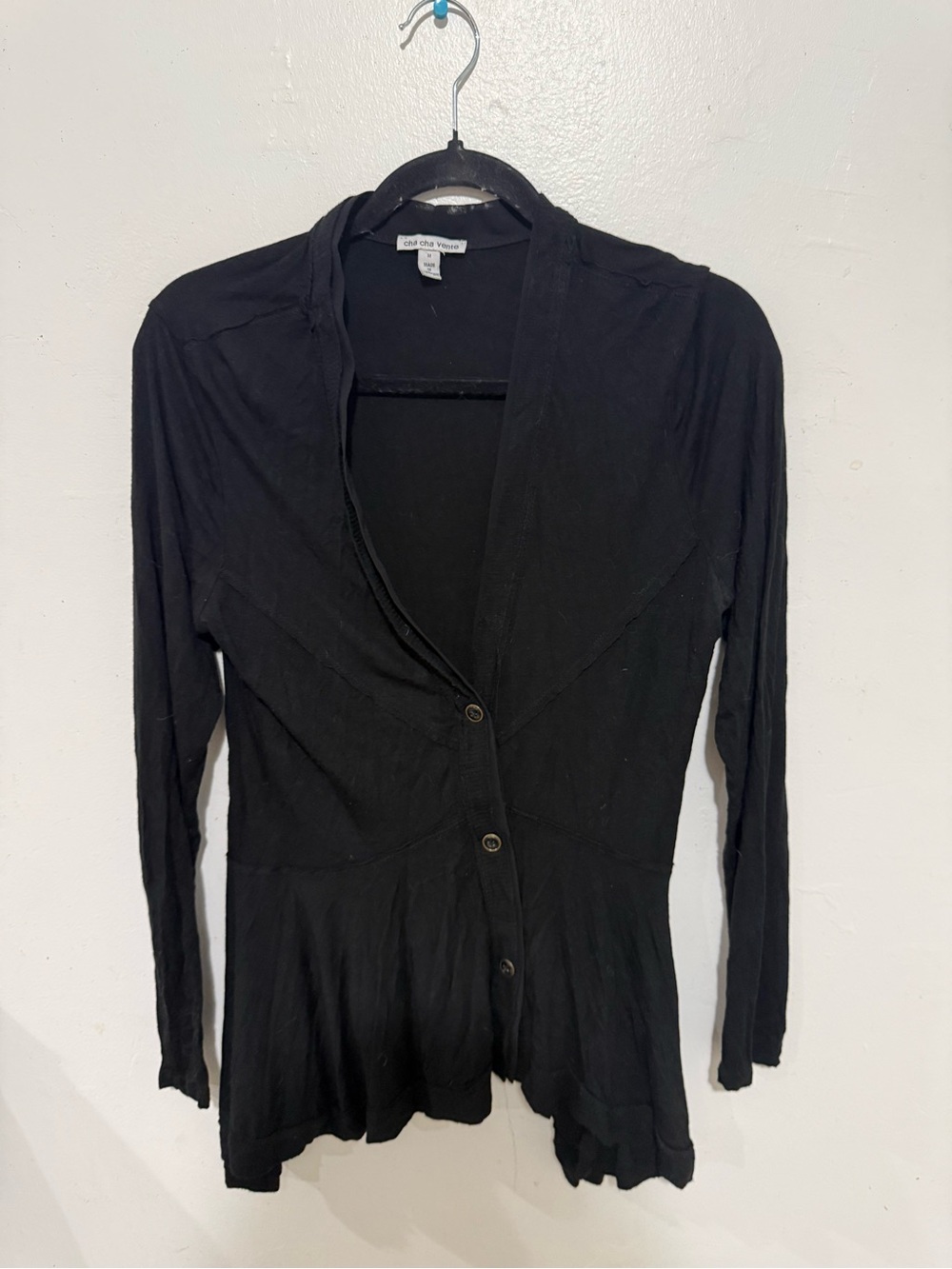 cha cha vente Black Button-Front Peplum Hem Cardigan